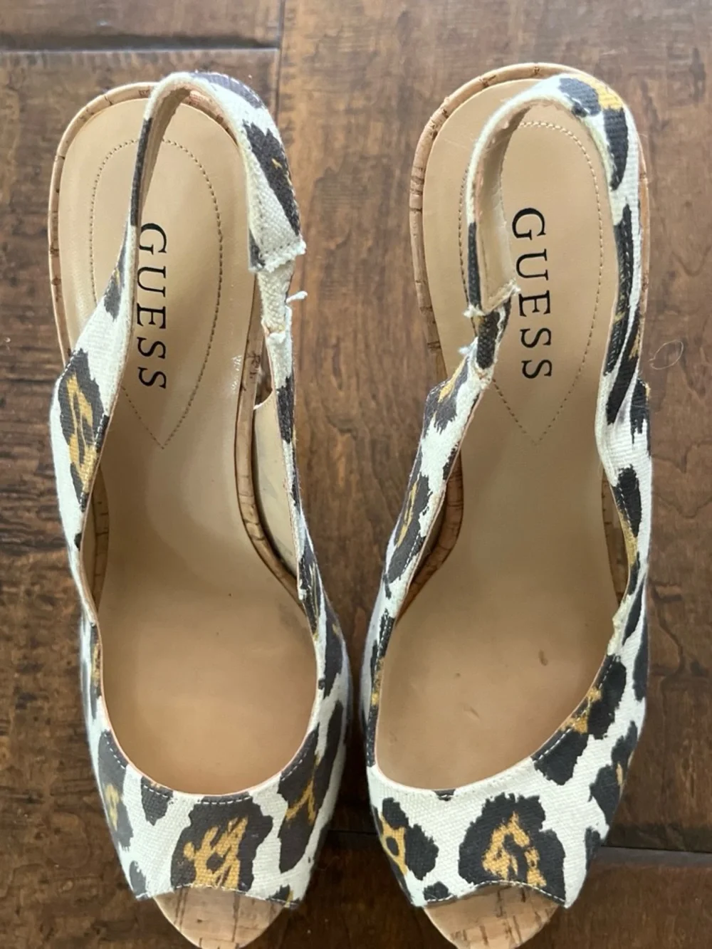 Guess leopard cheetah print sling back platform heels Sz. 8